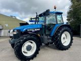 2000 New Holland 8260 Range Command